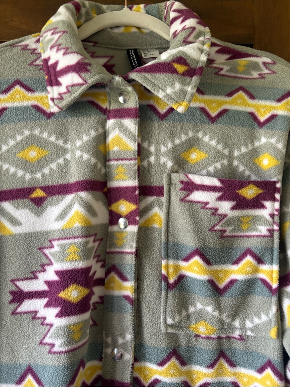 H&M Aztec Fleece Shacket - Picture 2 of 8